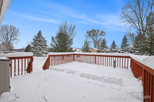 111 Ann Street, Coopersville City, MI 49404