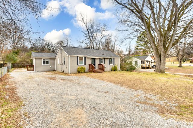 5023 Packard Dr, Nashville, TN 37211