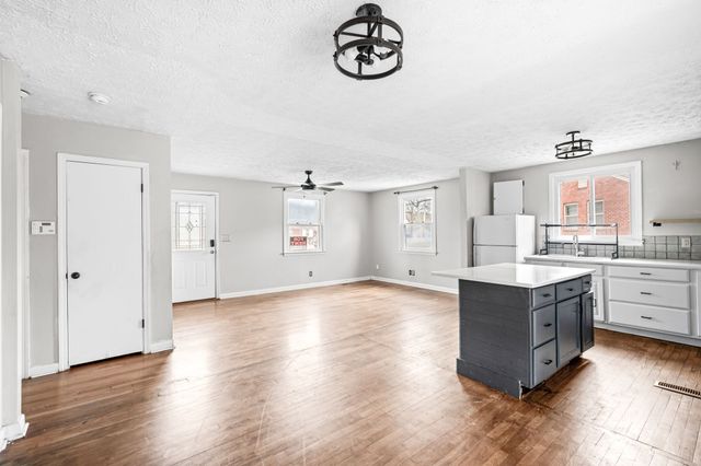 5023 Packard Dr, Nashville, TN 37211