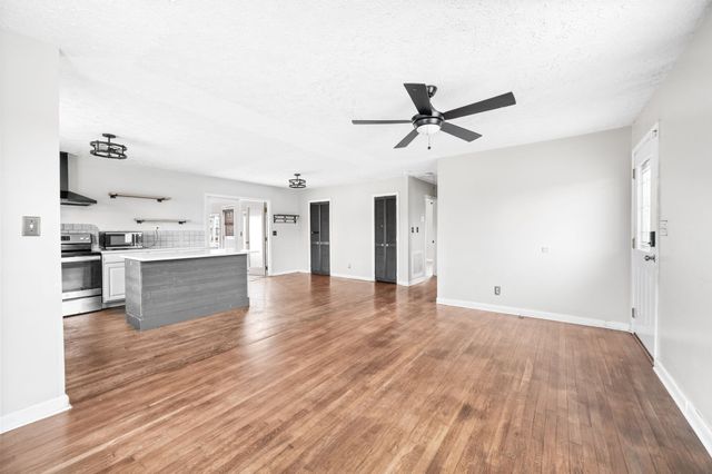 5023 Packard Dr, Nashville, TN 37211