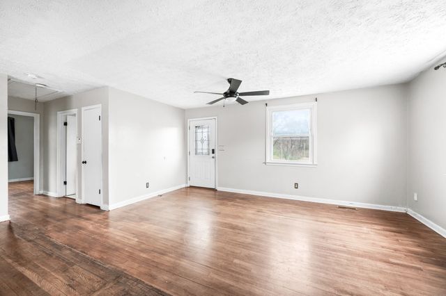 5023 Packard Dr, Nashville, TN 37211