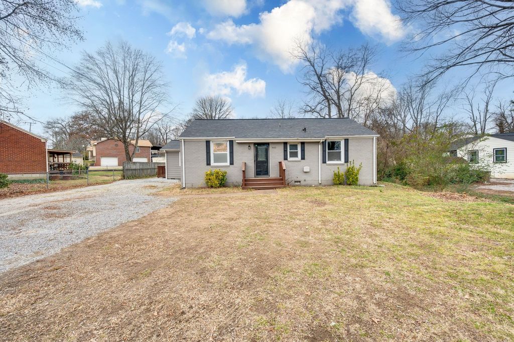 5023 Packard Dr, Nashville, TN 37211