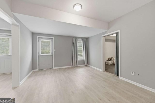2981 Cadbury Trail, Snellville, GA 30039