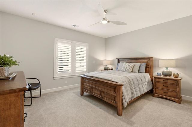 1210 Metfield Lane, Raymore, MO 64083