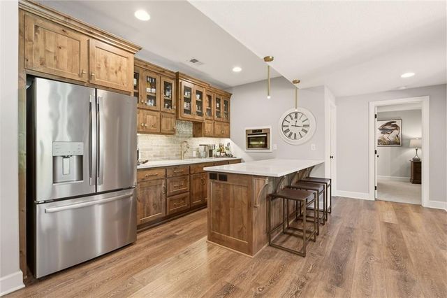 1210 Metfield Lane, Raymore, MO 64083