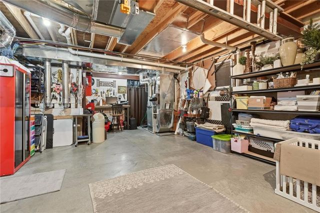 1210 Metfield Lane, Raymore, MO 64083