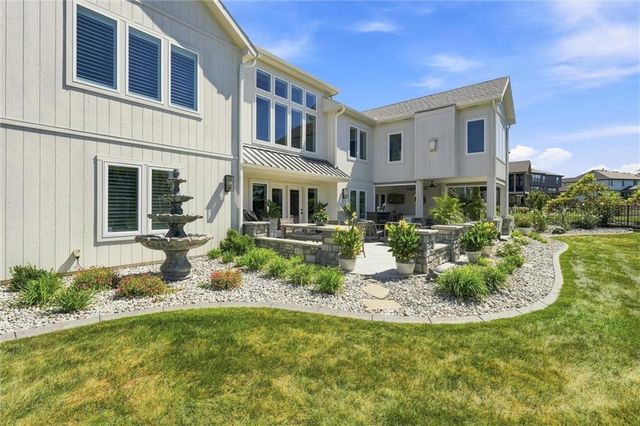 1210 Metfield Lane, Raymore, MO 64083