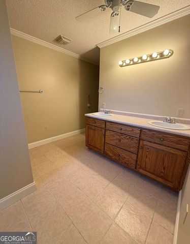 2754 Claxton Dairy Road, Dublin, GA 31021