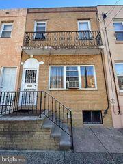 1733 S 9TH ST, Philadelphia, PA 19148