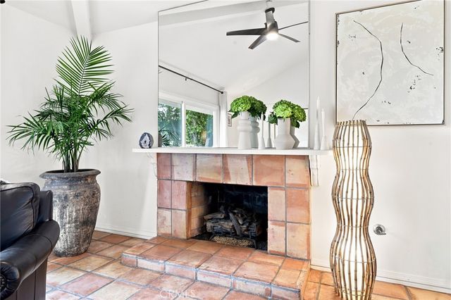 701 Blue Oak Avenue, Newbury Park, CA 91320