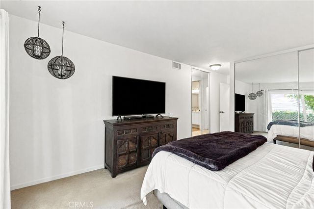 701 Blue Oak Avenue, Newbury Park, CA 91320