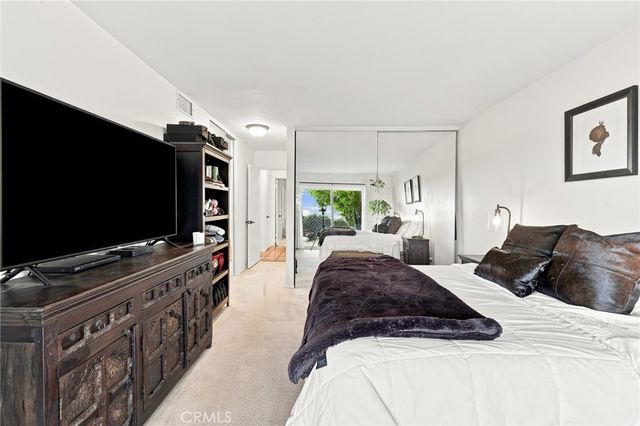 701 Blue Oak Avenue, Newbury Park, CA 91320