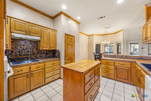 1904 Jaguar Circle, Harker Heights, TX 76548