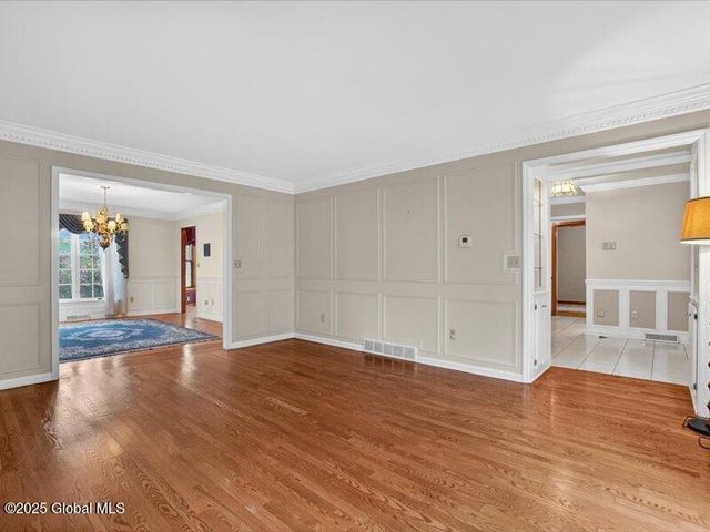 3077 New Williamsburg Drive, Guilderland, NY 12303