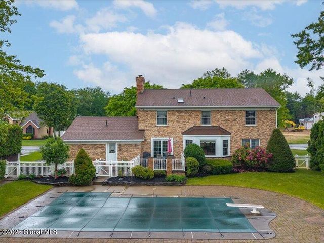 3077 New Williamsburg Drive, Guilderland, NY 12303
