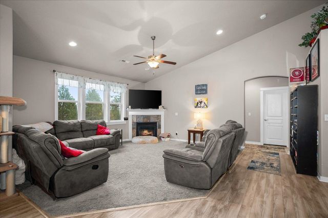 4525 E 22nd St, Spokane, WA 99223