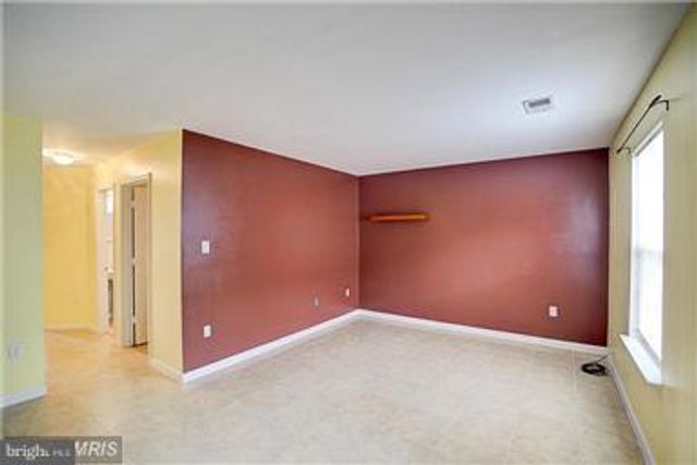 22932 REGENT TER, Sterling, VA 20166