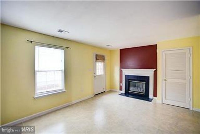 22932 REGENT TER, Sterling, VA 20166