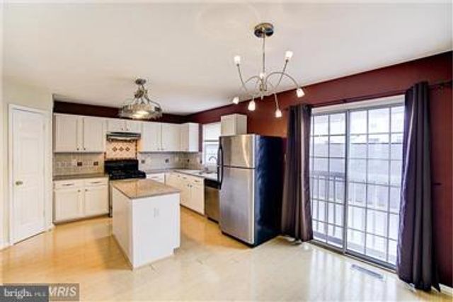 22932 REGENT TER, Sterling, VA 20166