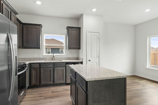 9609 Logan Square Drive, Fort Worth, TX 76140