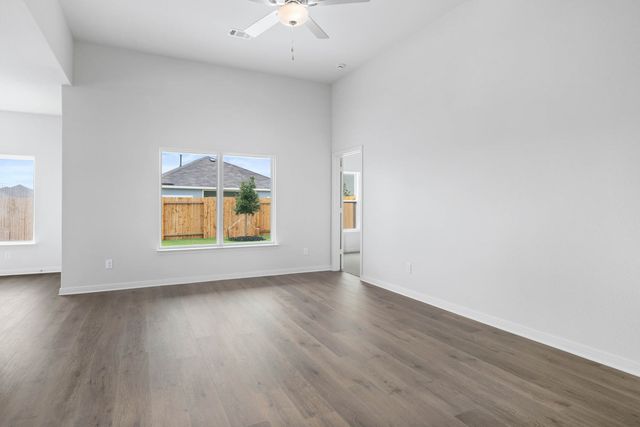 9609 Logan Square Drive, Fort Worth, TX 76140