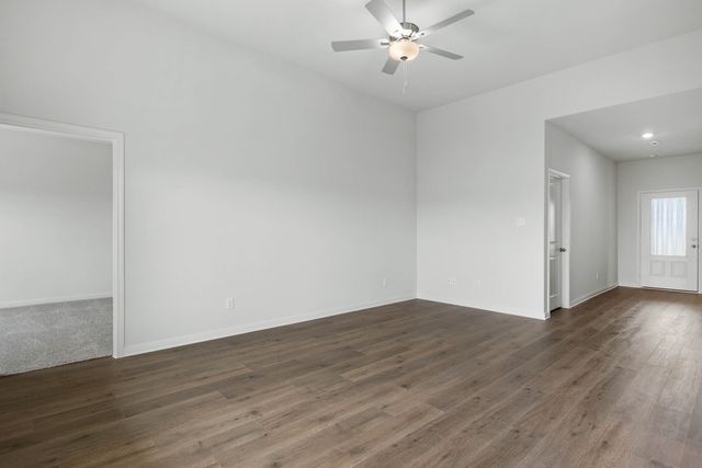 9609 Logan Square Drive, Fort Worth, TX 76140