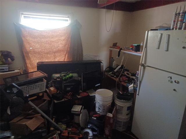 1302 Thomas Avenue, Pasadena, TX 77506