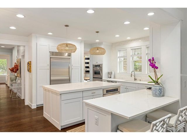 650 Ivanhoe St, Denver, CO 80220