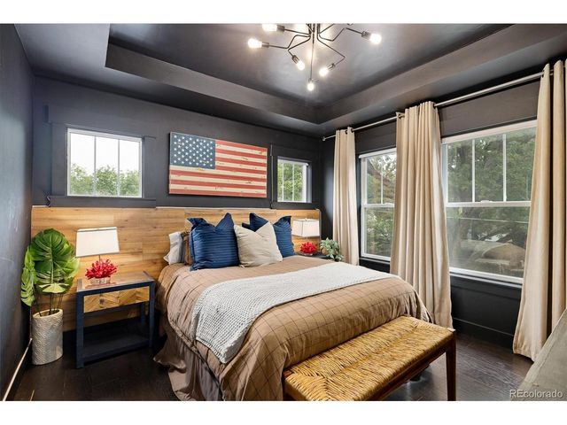 650 Ivanhoe St, Denver, CO 80220