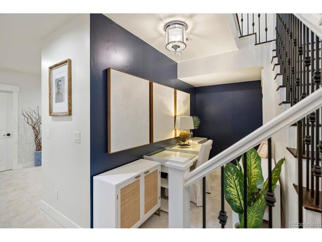650 Ivanhoe St, Denver, CO 80220