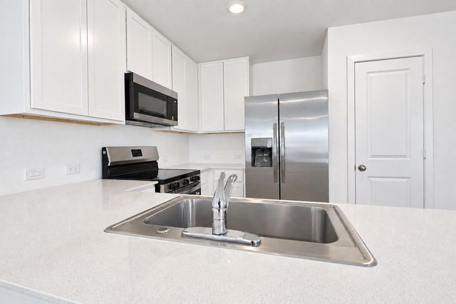 10947 Independence Road, Cleveland, TX 77328