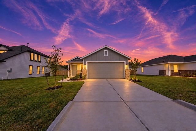 10947 Independence Road, Cleveland, TX 77328