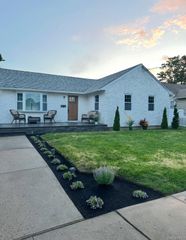 64 Nehring Avenue, Babylon, NY 11702