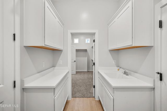 708 Tranquil Court, Horizon City, TX 79928