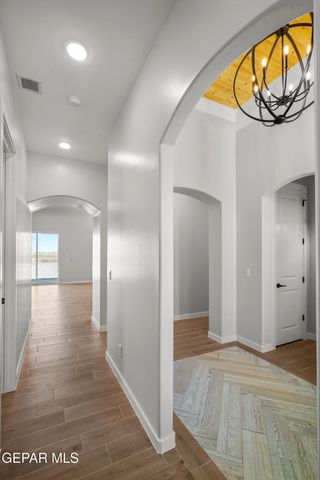 708 Tranquil Court, Horizon City, TX 79928