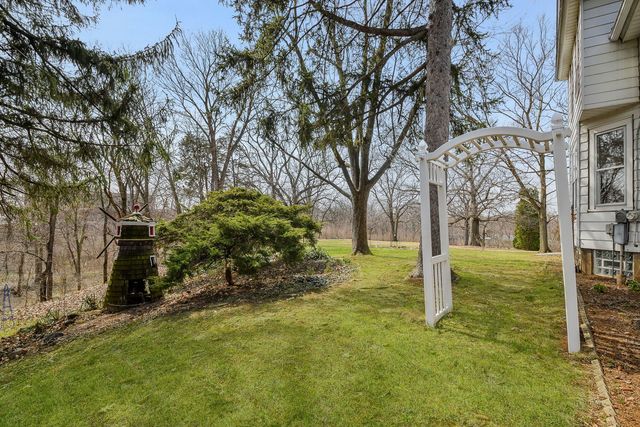 55 N Madison Street, Oswego, IL 60543