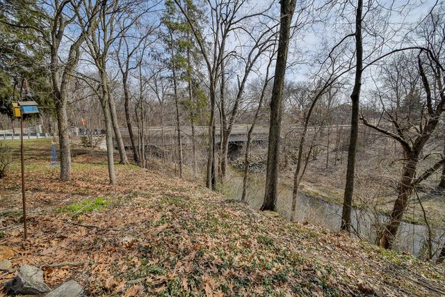 55 N Madison Street, Oswego, IL 60543