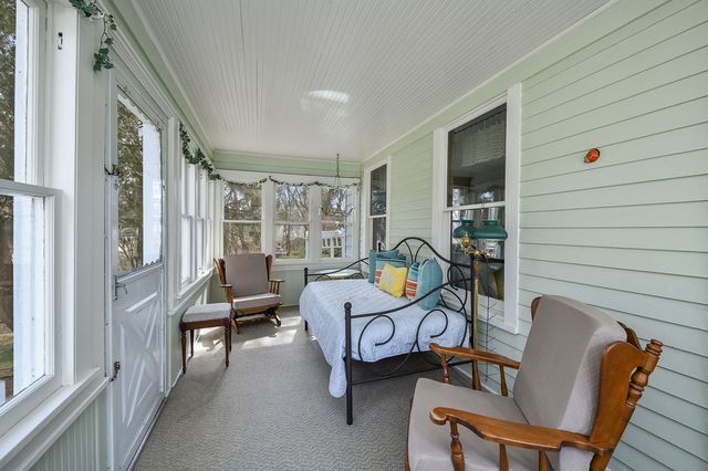 55 N Madison Street, Oswego, IL 60543