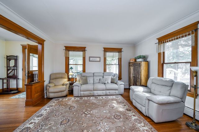 55 N Madison Street, Oswego, IL 60543