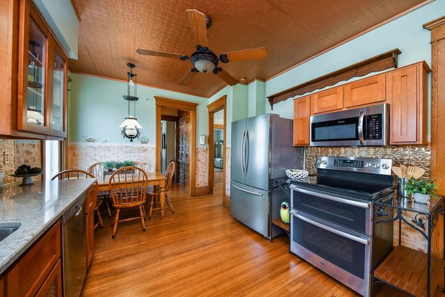 55 N Madison Street, Oswego, IL 60543