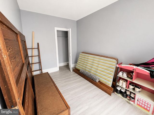 1424 MUHLENBERG ST, Reading, PA 19602