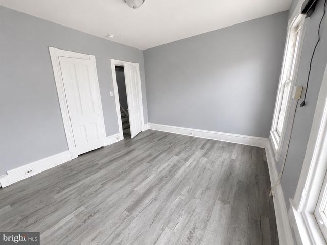 1424 MUHLENBERG ST, Reading, PA 19602