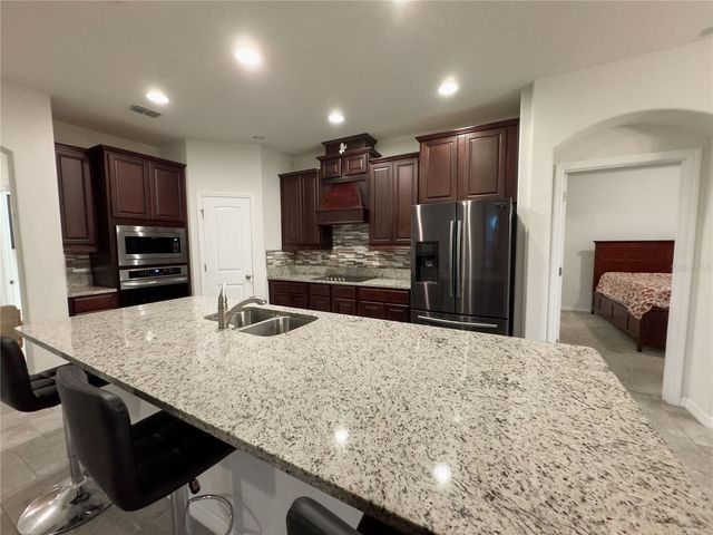 4004 PRIMA LAGO CIRCLE, Lakeland, FL 33810