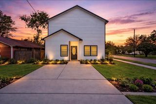 7989 Sunbury Street A, Houston, TX 77028