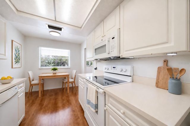 2507 BENEVA ROAD 6, Sarasota, FL 34232