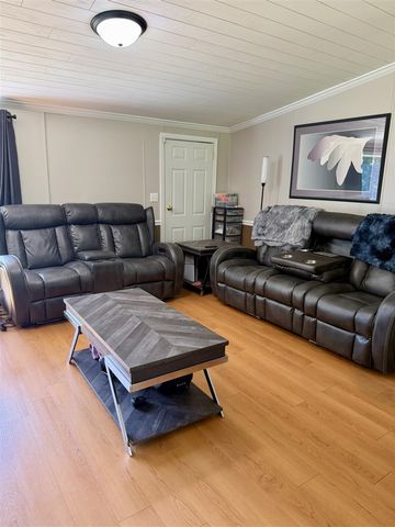 646 George Street, Clare, MI 48617