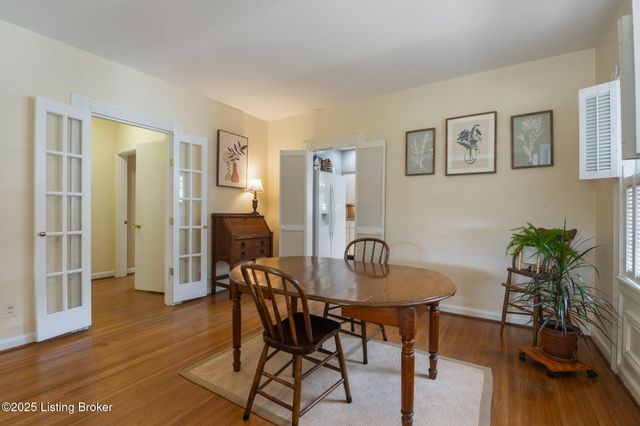 415 Oread Rd, Louisville, KY 40207