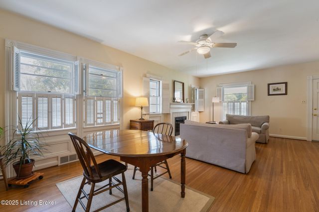 415 Oread Rd, Louisville, KY 40207