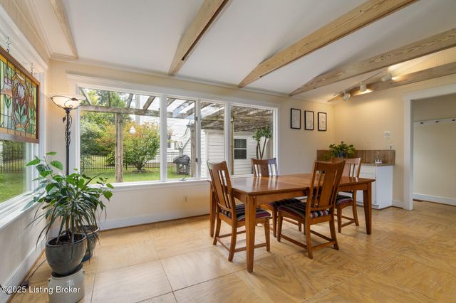 415 Oread Rd, Louisville, KY 40207