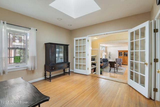 415 Oread Rd, Louisville, KY 40207